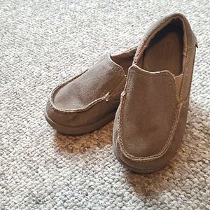 Boys croc loafer